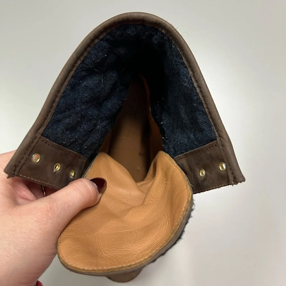 Hunter Henson Boots Navy Quilted Brown Oiled Leather Heeled Size 38 - Picture 8 of 14